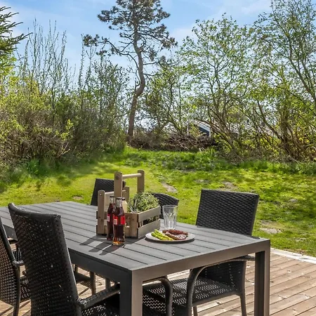 בית נופש Wenche - 840m From The Sea By Interhome *
