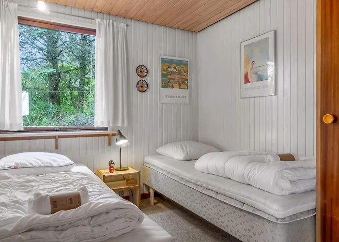 Holiday home Wenche - 840m From The Sea By Interhome *